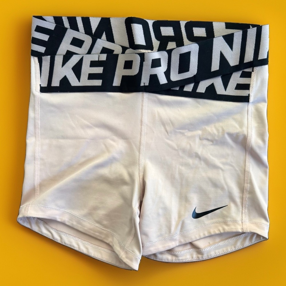 Nike Pro Dri-FIT Women's White Compression Training Shorts Size M